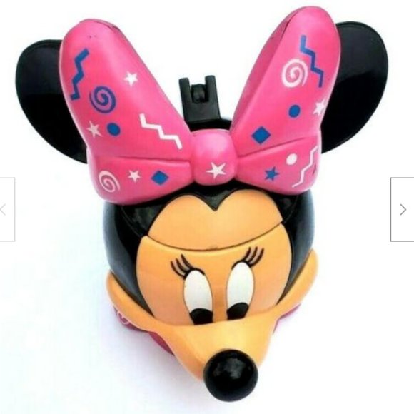 Minnie Mouse VTG Cup Flip Lid Childs Ringling Brothers Greatest Show on Earth - Picture 1 of 6